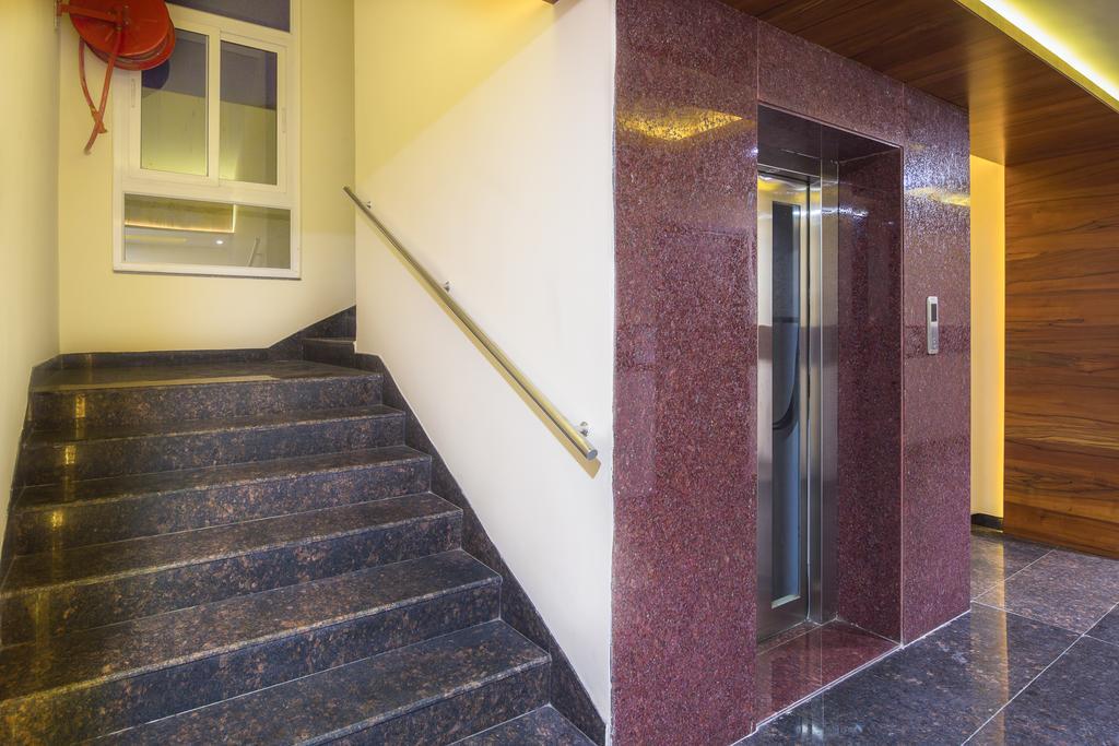 Itsy Hotels Arastu Inn Hyderabad Eksteriør bilde